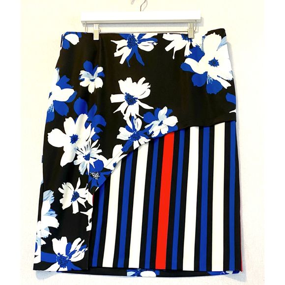 Eloquii Dresses & Skirts - Eloquii Pencil Skirt Floral  Stripe with Slit
